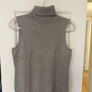 Sutton Cashmere Sleeveless Turtleneck - Heather Gray